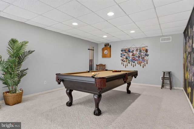 1115 PERSIMMON DR, Lancaster, PA 17601