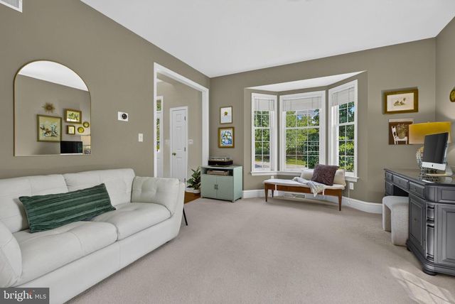 1115 PERSIMMON DR, Lancaster, PA 17601