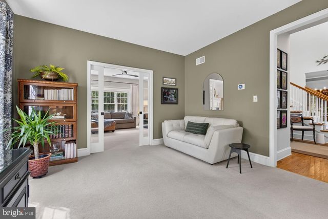 1115 PERSIMMON DR, Lancaster, PA 17601