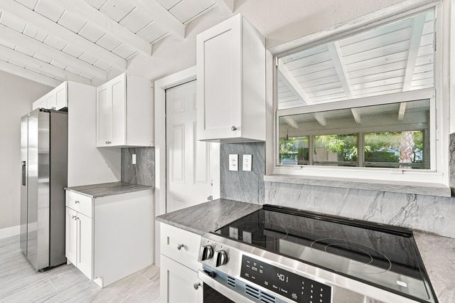 1629 NW 15TH Court, Fort Lauderdale, FL 33311
