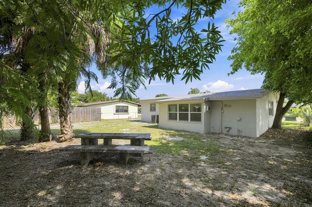 1629 NW 15TH Court, Fort Lauderdale, FL 33311