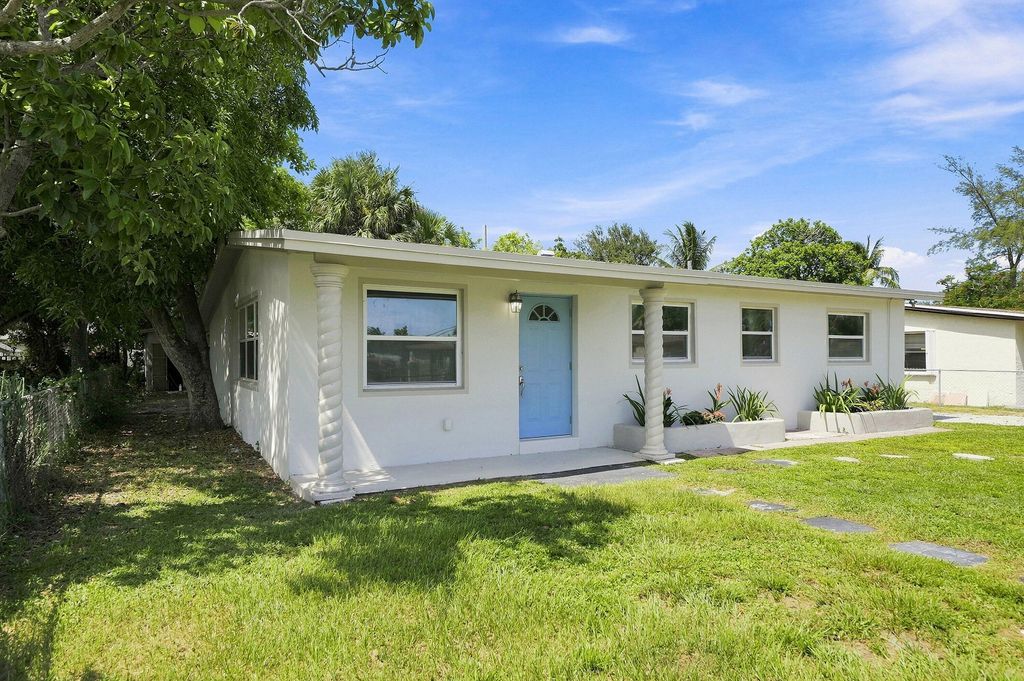 1629 NW 15TH Court, Fort Lauderdale, FL 33311