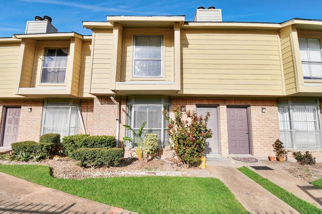 9350 Country Creek Drive 6, Houston, TX 77036