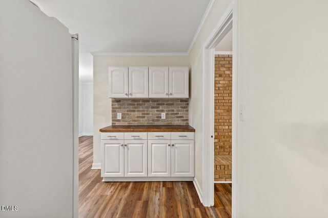 8501 Shadow Wood Place, Raleigh, NC 27613