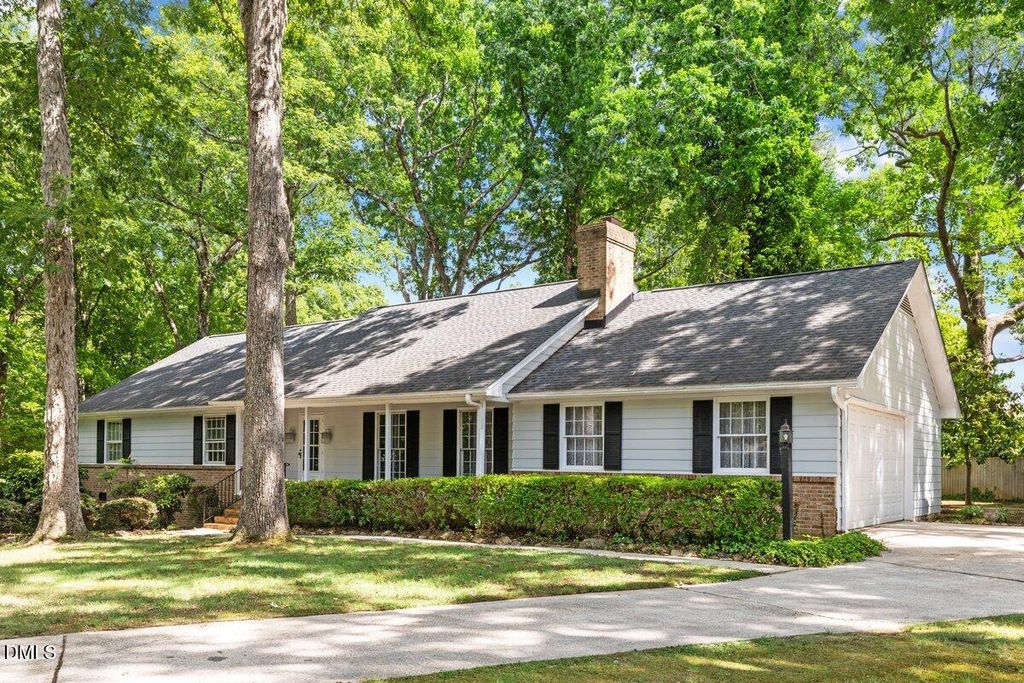 8501 Shadow Wood Place, Raleigh, NC 27613