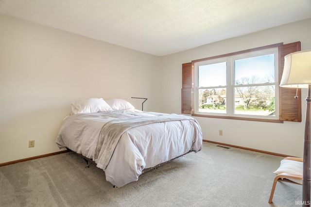 1190 Camelback Boulevard, West Lafayette, IN 47906