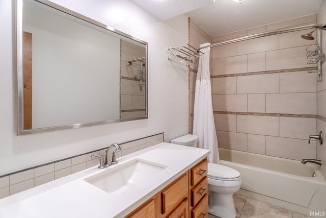 1190 Camelback Boulevard, West Lafayette, IN 47906