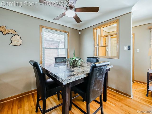 8634 Allen Road, Allen Park, MI 48101
