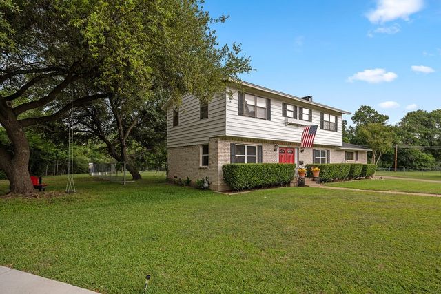 2518 Glenbrook Circle, Garland, TX 75041