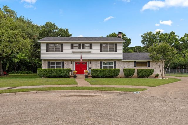 2518 Glenbrook Circle, Garland, TX 75041