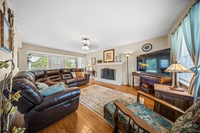 2518 Glenbrook Circle, Garland, TX 75041