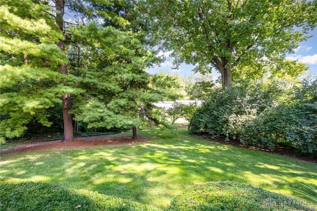 546 Pinestead Drive, Tipp City, OH 45371