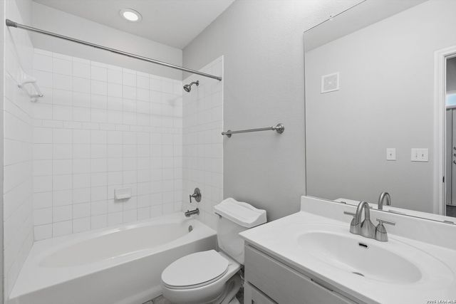 508 Refugio, San Antonio, TX 78210