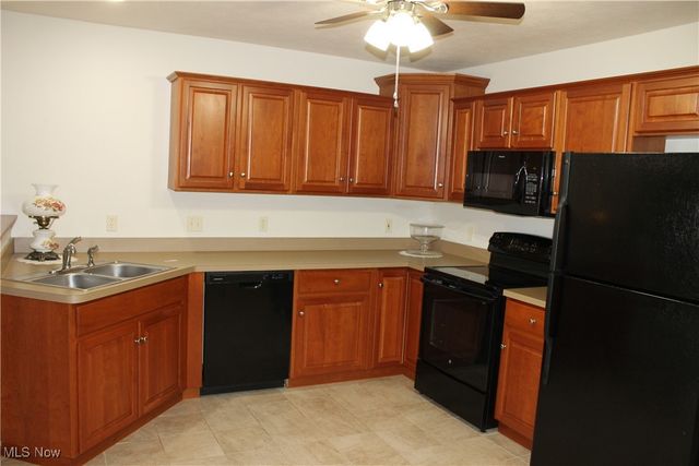 2447 Wetherington Lane 130, Wooster, OH 44691