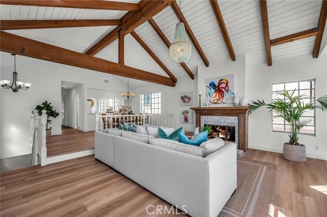 1731 Spreckels Lane, Redondo Beach, CA 90278