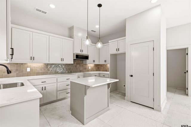 268 County Road 2297, Mineola, TX 75773