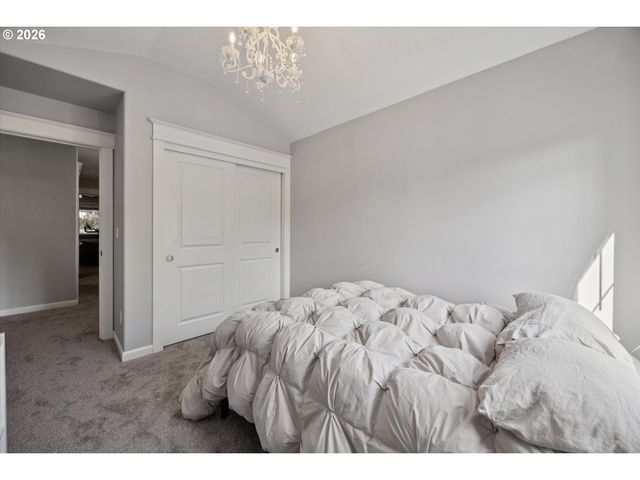 3441 Se PINEWOOD Ave, Hillsboro, OR 97123