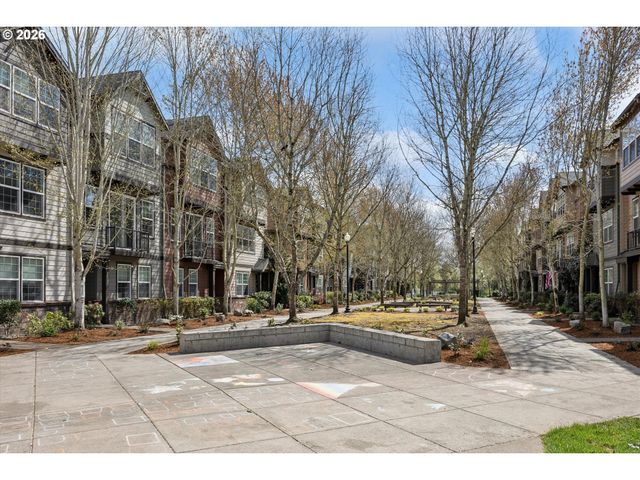 3441 Se PINEWOOD Ave, Hillsboro, OR 97123