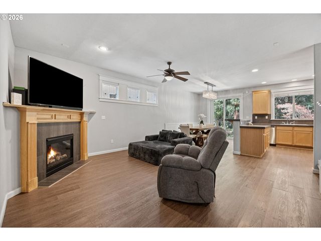 3441 Se PINEWOOD Ave, Hillsboro, OR 97123