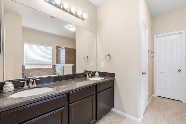 2327 Seahorse Bend Drive, Katy, TX 77449