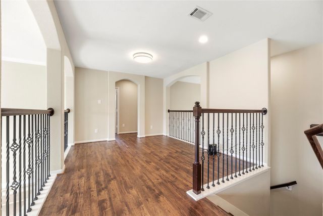 2327 Seahorse Bend Drive, Katy, TX 77449