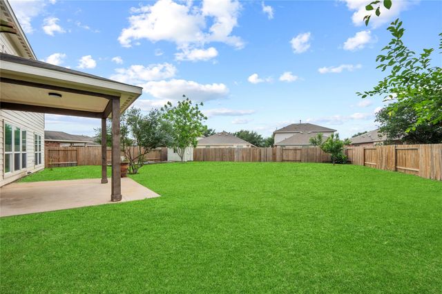 2327 Seahorse Bend Drive, Katy, TX 77449