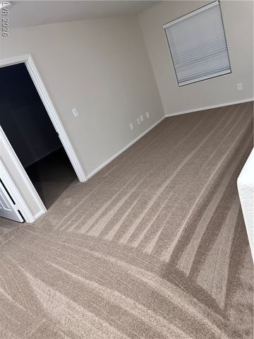 8183 Retriever Avenue, Las Vegas, NV 89147