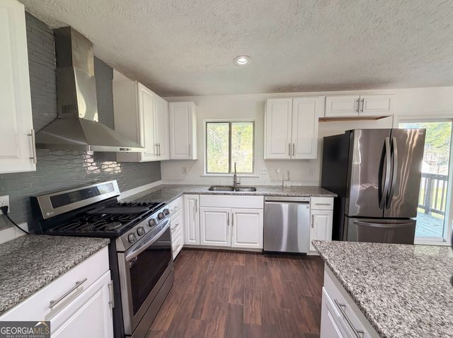 1010 Buckhurst Drive, Atlanta, GA 30349