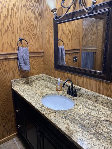 201 Glendale Cir, Pulaski, TN 38478