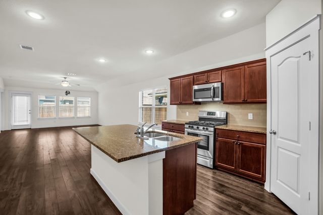 4218 Bullock Lane, Forney, TX 75126