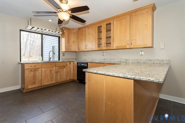 5910 Harbourwood Pl, Midlothian, VA 23112