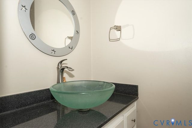 5910 Harbourwood Pl, Midlothian, VA 23112