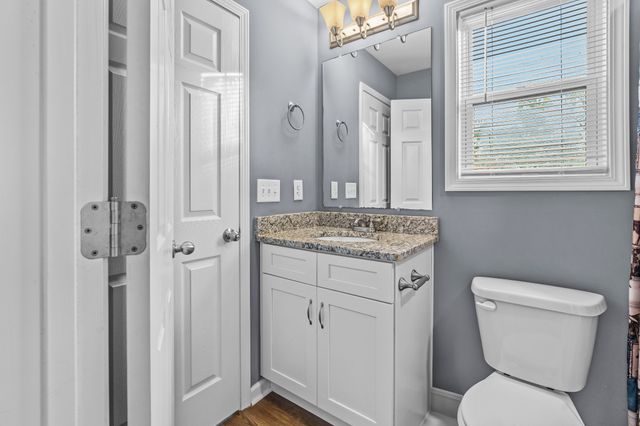 919 Woody Hills Dr, Clarksville, TN 37040