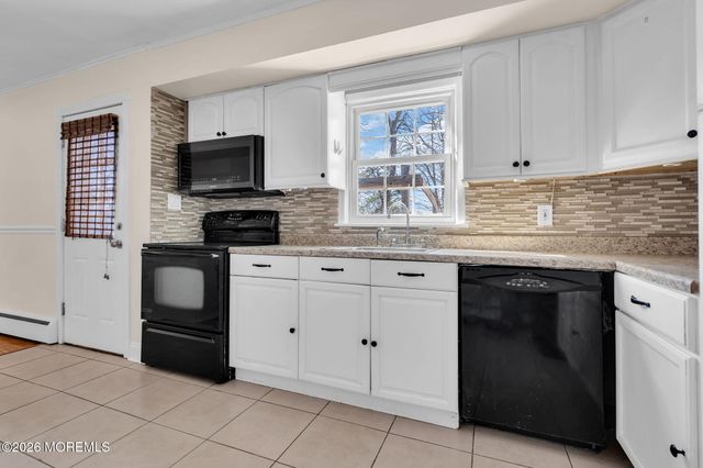 916 Beachwood Boulevard, Beachwood, NJ 08722