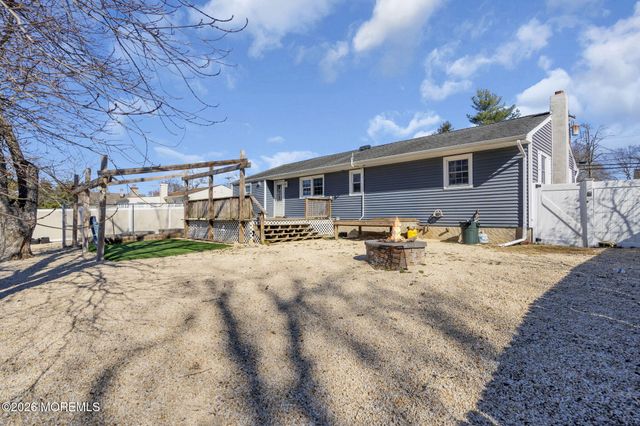 916 Beachwood Boulevard, Beachwood, NJ 08722