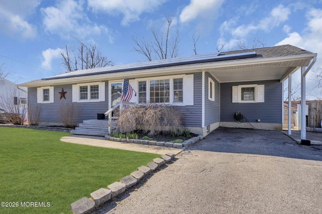 916 Beachwood Boulevard, Beachwood, NJ 08722