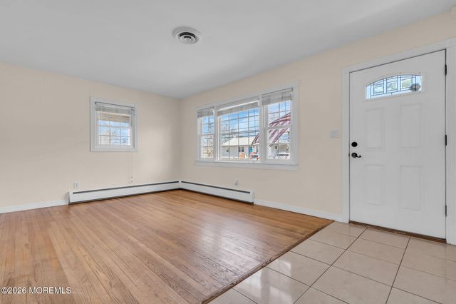 916 Beachwood Boulevard, Beachwood, NJ 08722