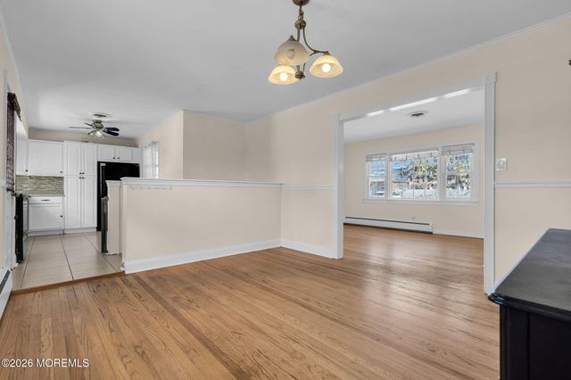 916 Beachwood Boulevard, Beachwood, NJ 08722