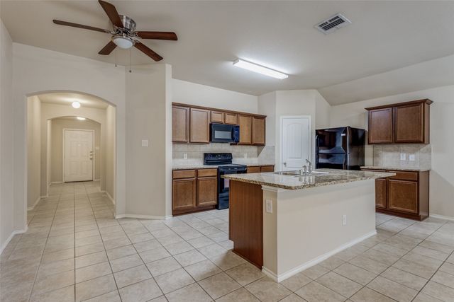 1309 Jasper Crossing, Princeton, TX 75407