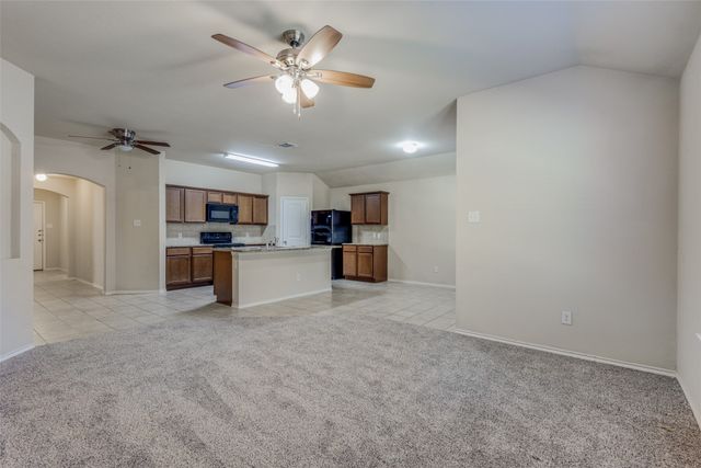 1309 Jasper Crossing, Princeton, TX 75407
