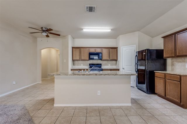 1309 Jasper Crossing, Princeton, TX 75407