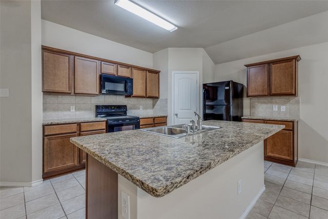 1309 Jasper Crossing, Princeton, TX 75407