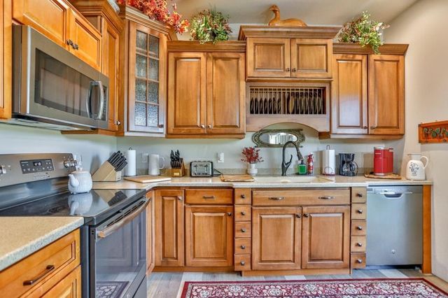 1607 MCINTOSH STREET, Wausau, WI 54403