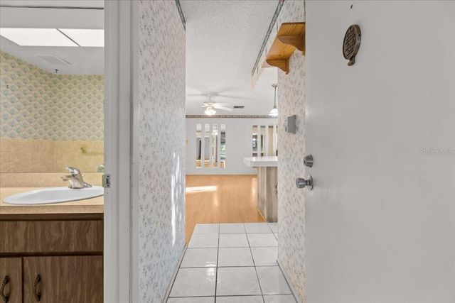 7132 BRAMBLEWOOD DRIVE, Port Richey, FL 34668