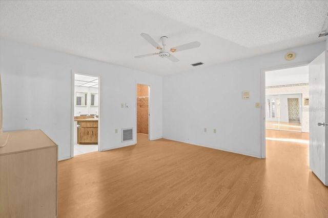 7132 BRAMBLEWOOD DRIVE, Port Richey, FL 34668