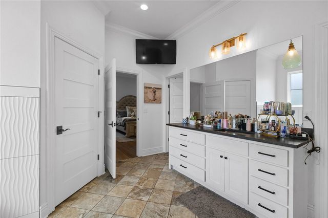 12315 Fairmount Road, Gentry, AR 72734