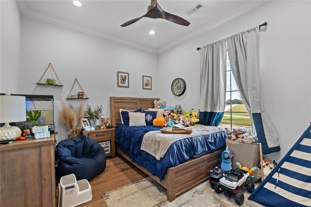 12315 Fairmount Road, Gentry, AR 72734