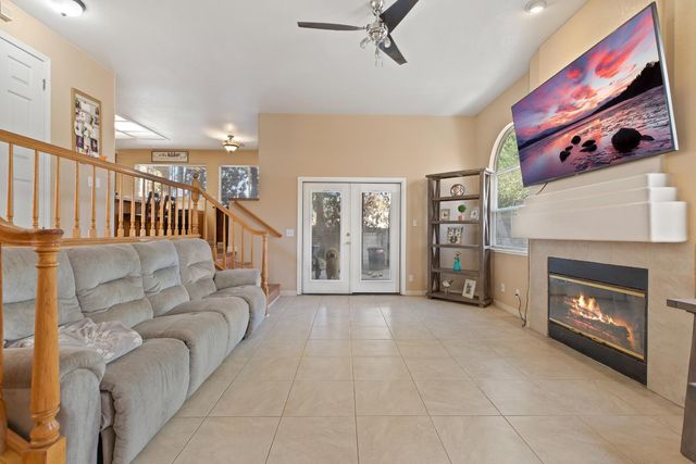 1837 Mark Mead Ln, Modesto, CA 95356