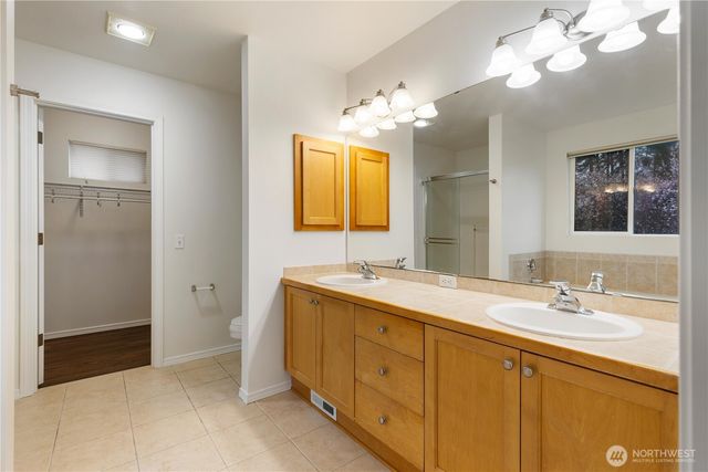 28018 151st Place SE, Kent, WA 98042