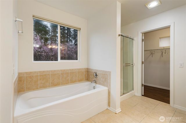 28018 151st Place SE, Kent, WA 98042